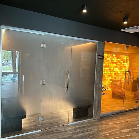 Baltic Comfort Spa Apartment With Free Pool, Saunas & Fitness - Kasprowicza 20 Kolberg Exterior foto