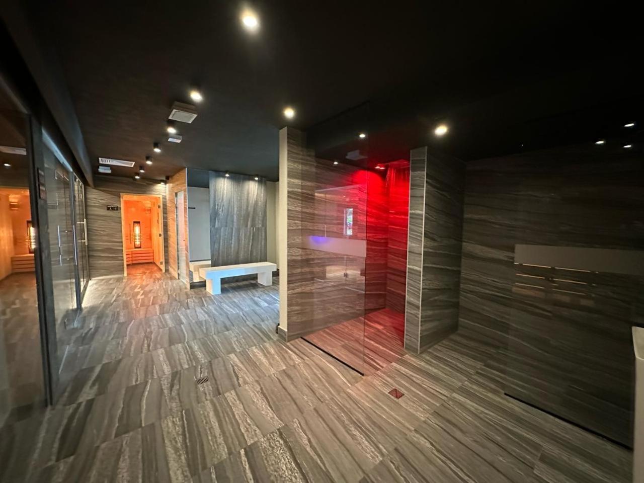 Baltic Comfort Spa Apartment With Free Pool, Saunas & Fitness - Kasprowicza 20 Kolberg Exterior foto